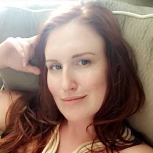 Meet your Posher, Stefanie